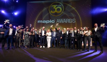 Network on the Online Database